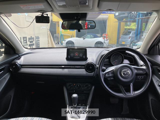 Mazda MAZDA2 2021-08 8856804-2
