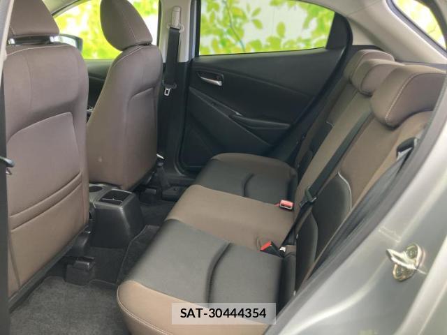 Mazda MAZDA2 2020-03 8856837-6