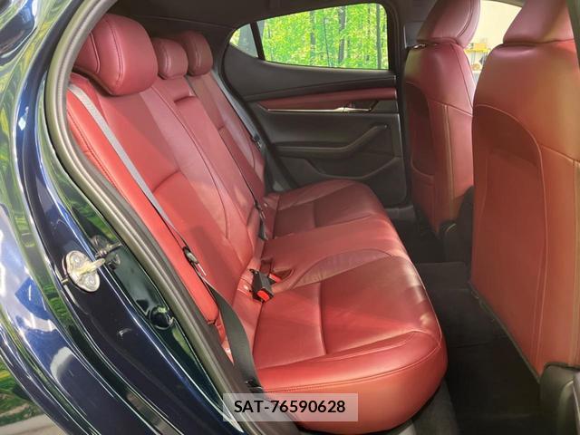 Mazda MAZDA3 2019-09 8853949-8