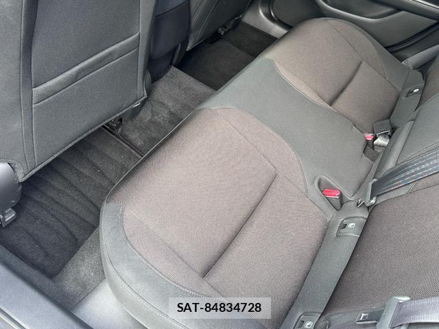 Mazda MAZDA3 2019-08 8854926-13