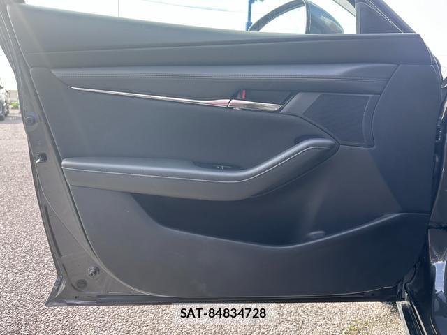 Mazda MAZDA3 2019-08 8854926-9