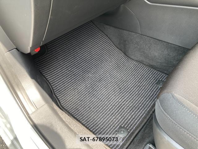 Mazda MAZDA3 2021-08 8856805-18