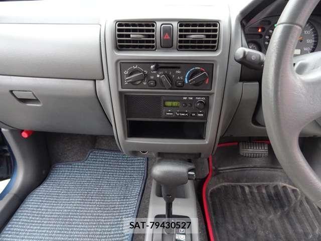 Mitsubishi MINICA 2007-08 8855990-11