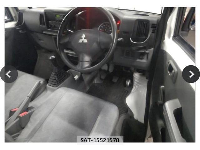 Mitsubishi MINICAB VAN 2012-09 8856131-2