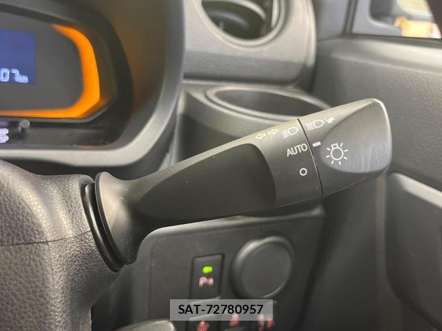 Daihatsu MIRA 2022-08 8854402-6