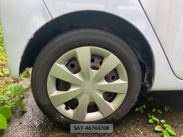 Daihatsu MIRA 2016-04 8854478-4