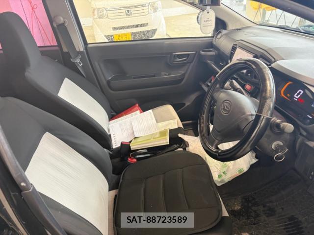 Daihatsu MIRA 2017-09 8854611-11
