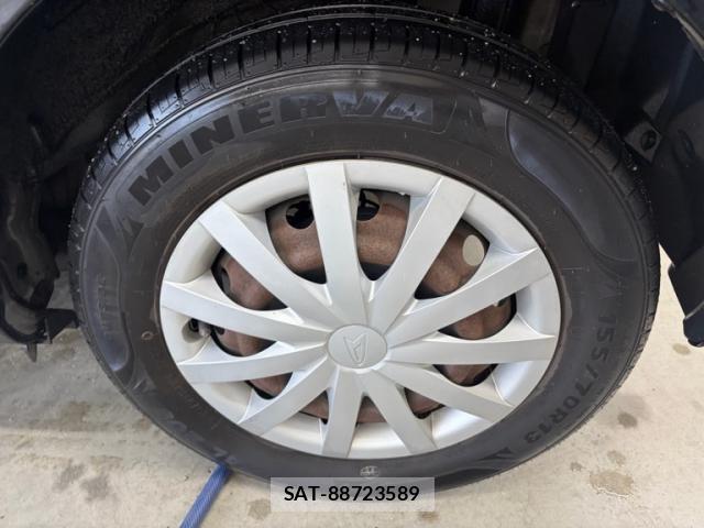 Daihatsu MIRA 2017-09 8854611-12
