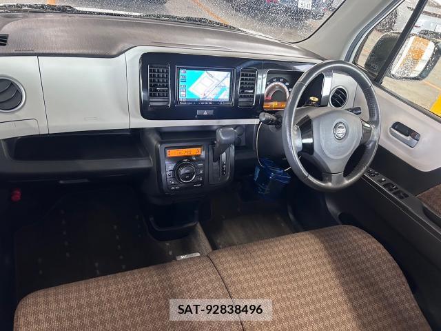 Nissan MOCO 2013-09 8854828-9