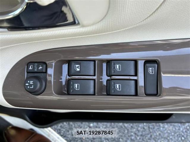 Daihatsu MOVE CANBUS 2022-04 8857039-13