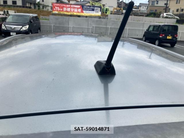 Daihatsu MOVE 2013-09 8854564-4