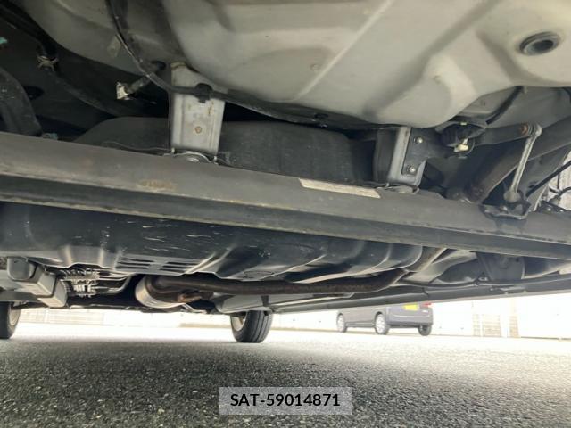 Daihatsu MOVE 2013-09 8854564-5