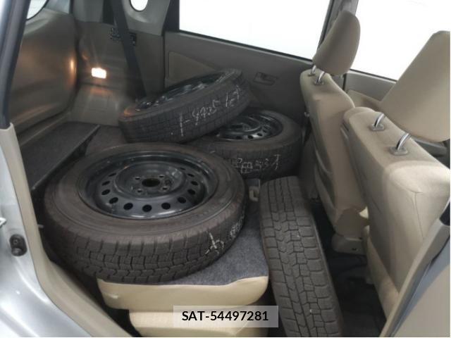 Daihatsu MOVE 2013-10 8856612-5
