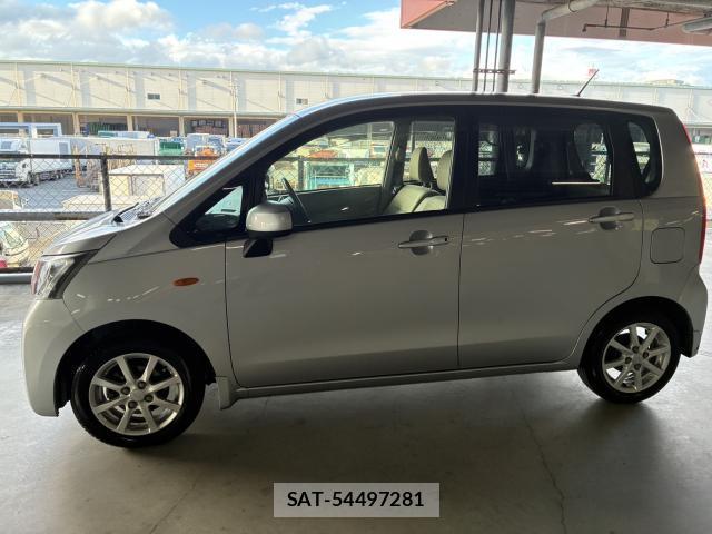Daihatsu MOVE 2013-10 8856612-8
