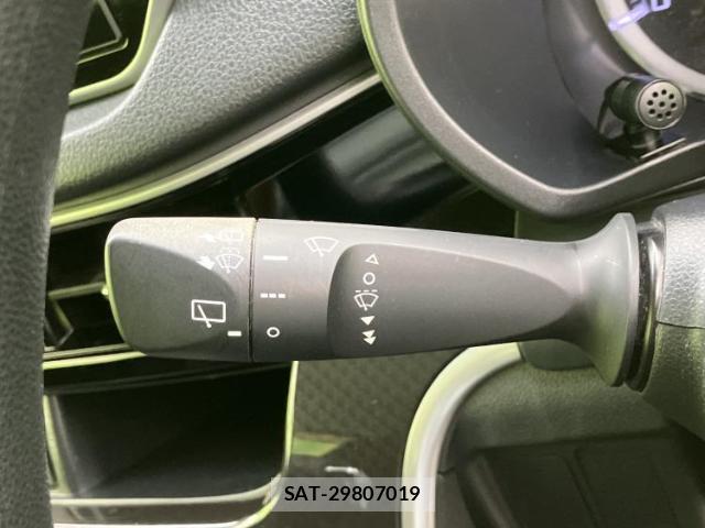 Daihatsu MOVE 2017-08 8856842-16