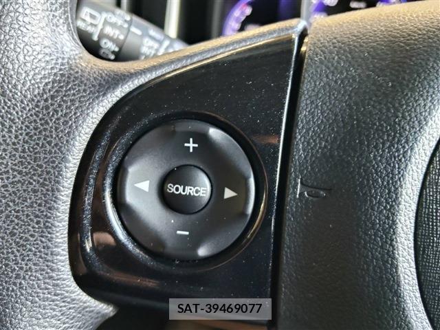 Honda N-ONE 2013-08 8854876-11