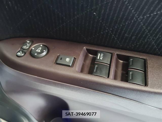 Honda N-ONE 2013-08 8854876-15