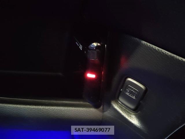 Honda N-ONE 2013-08 8854876-16