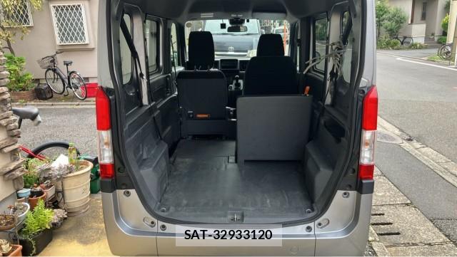 Honda N-VAN 2019-03 8855372-17