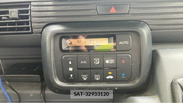 Honda N-VAN 2019-03 8855372-4