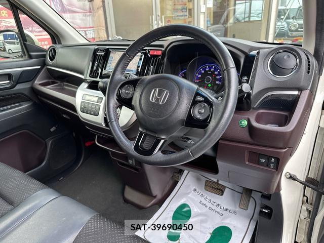 Honda N-WGN 2015-06 8854881-11