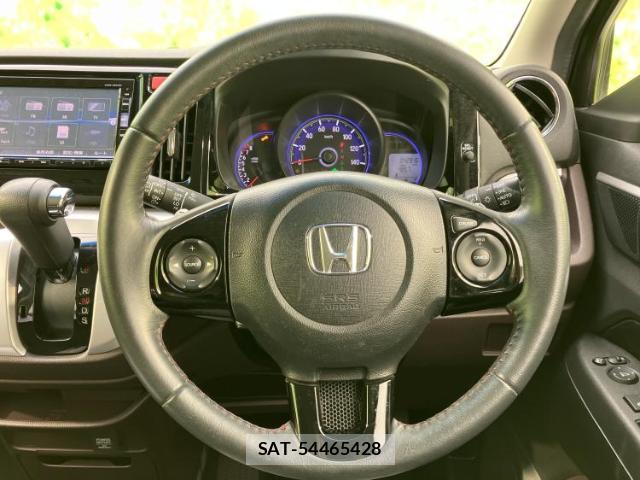 Honda N-WGN 2015-11 8855216-14