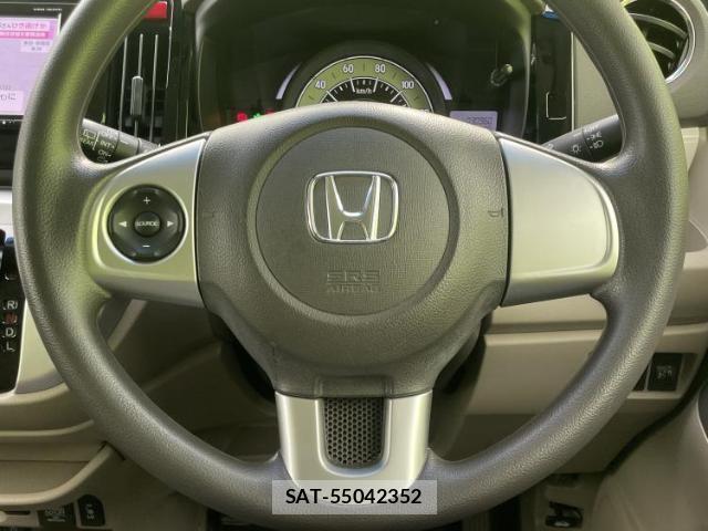 Honda N-WGN 2018-10 8857087-14