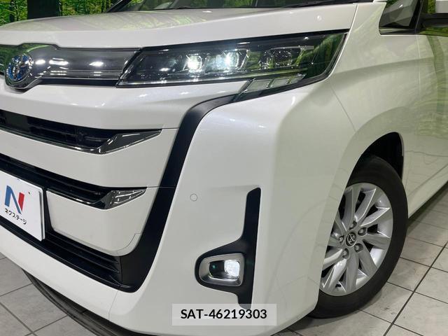 Toyota NOAH 2022-03 8853839-12