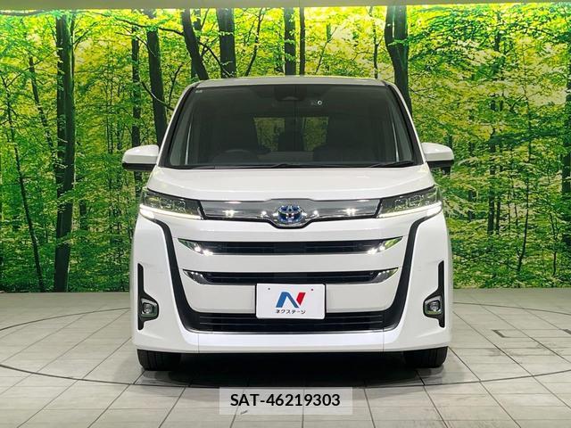 Toyota NOAH 2022-03 8853839-14
