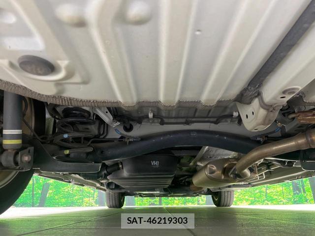 Toyota NOAH 2022-03 8853839-18