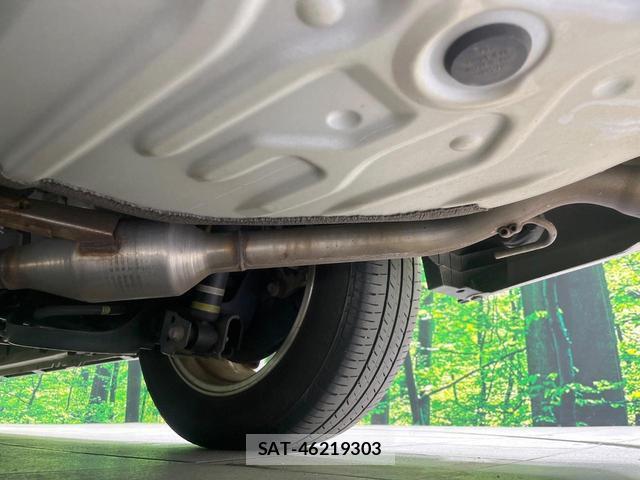 Toyota NOAH 2022-03 8853839-19