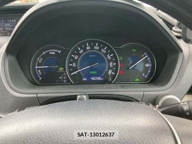 Toyota NOAH 2021-06 8853870-18