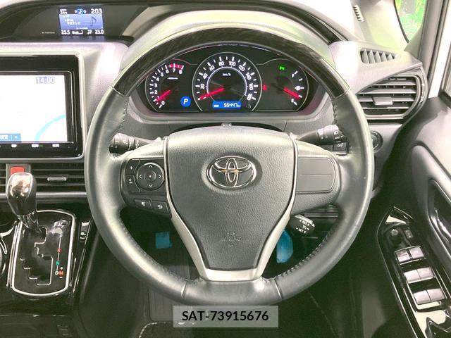 Toyota NOAH 2021-02 8853995-11