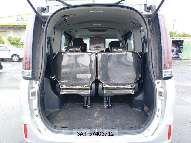 Toyota NOAH 2020-08 8854173-5