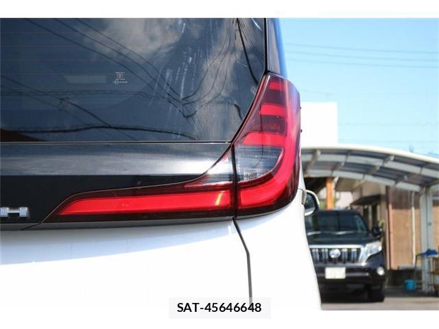 Toyota NOAH 2022-07 8854248-12