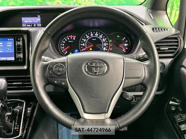 Toyota NOAH 2020-04 8854341-13