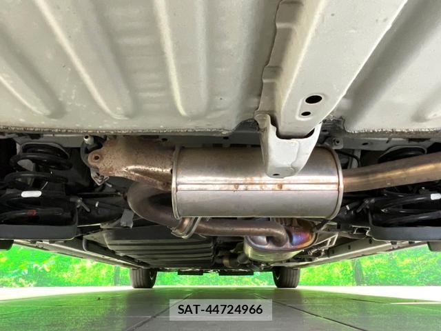 Toyota NOAH 2020-04 8854341-19