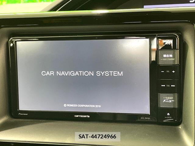 Toyota NOAH 2020-04 8854341-2