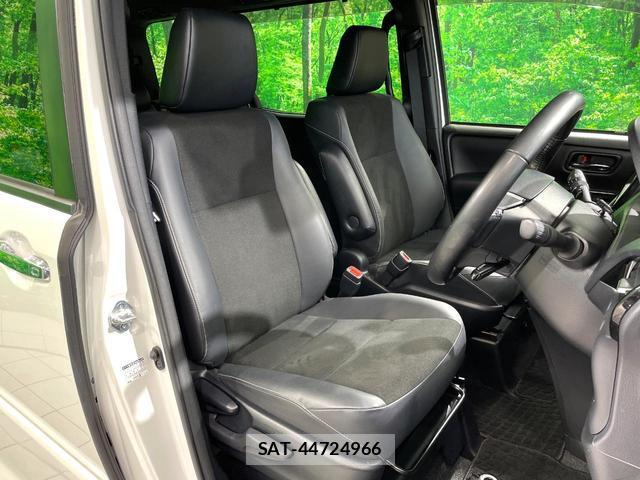 Toyota NOAH 2020-04 8854341-9