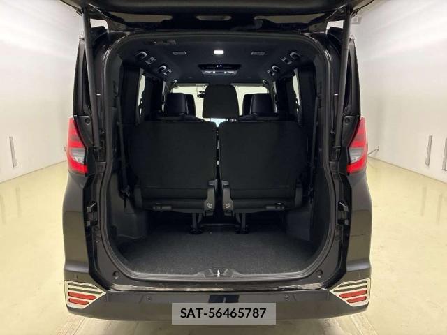 Toyota NOAH 2022-12 8854356-11