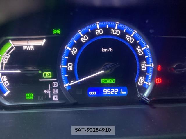 Toyota NOAH 2015-07 8854420-7