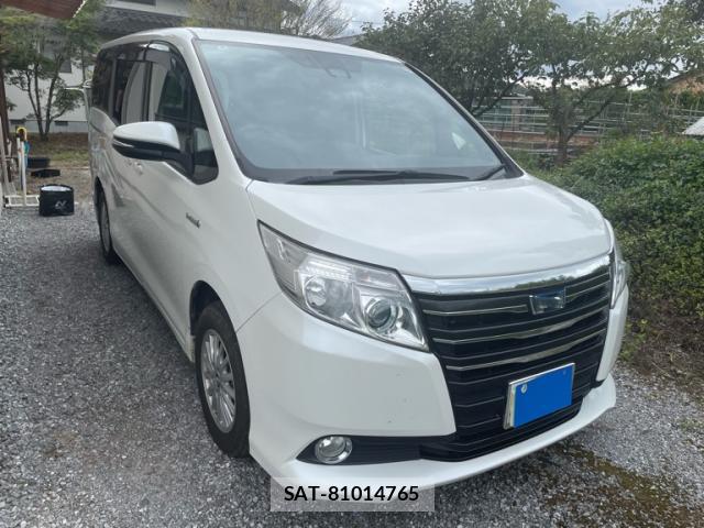 Toyota NOAH 2016-05 8854525-0