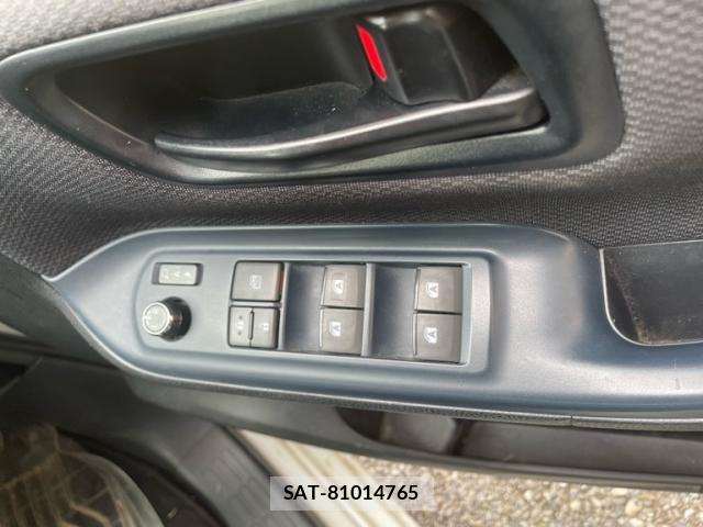 Toyota NOAH 2016-05 8854525-16
