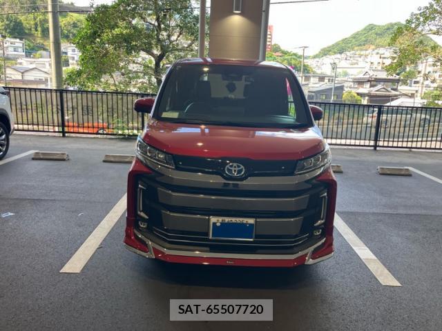 Toyota NOAH 2022-09 8854547-0