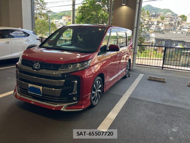Toyota NOAH 2022-09 8854547-1