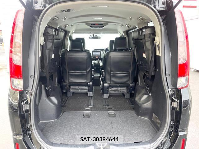 Toyota NOAH 2014-11 8854584-10