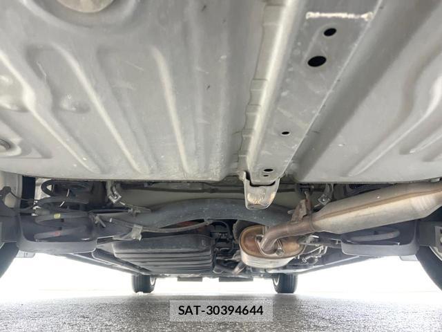 Toyota NOAH 2014-11 8854584-19