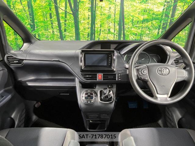 Toyota NOAH 2014-11 8854745-1