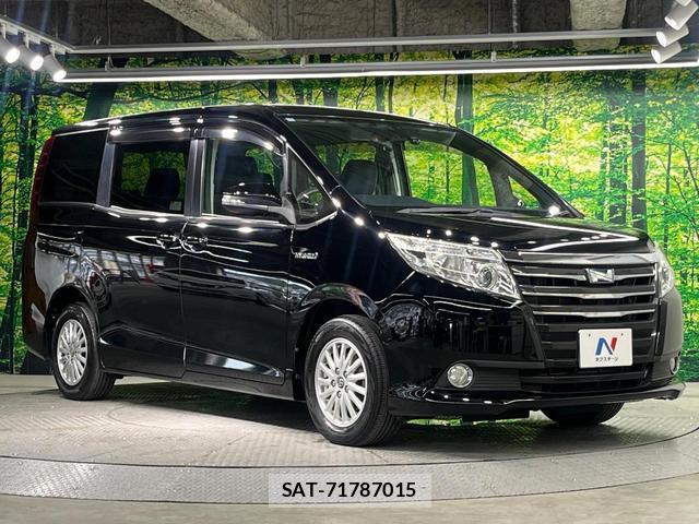 Toyota NOAH 2014-11 8854745-16
