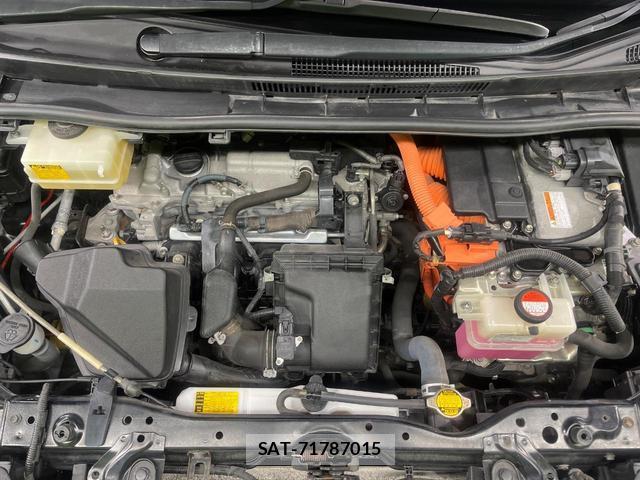 Toyota NOAH 2014-11 8854745-18